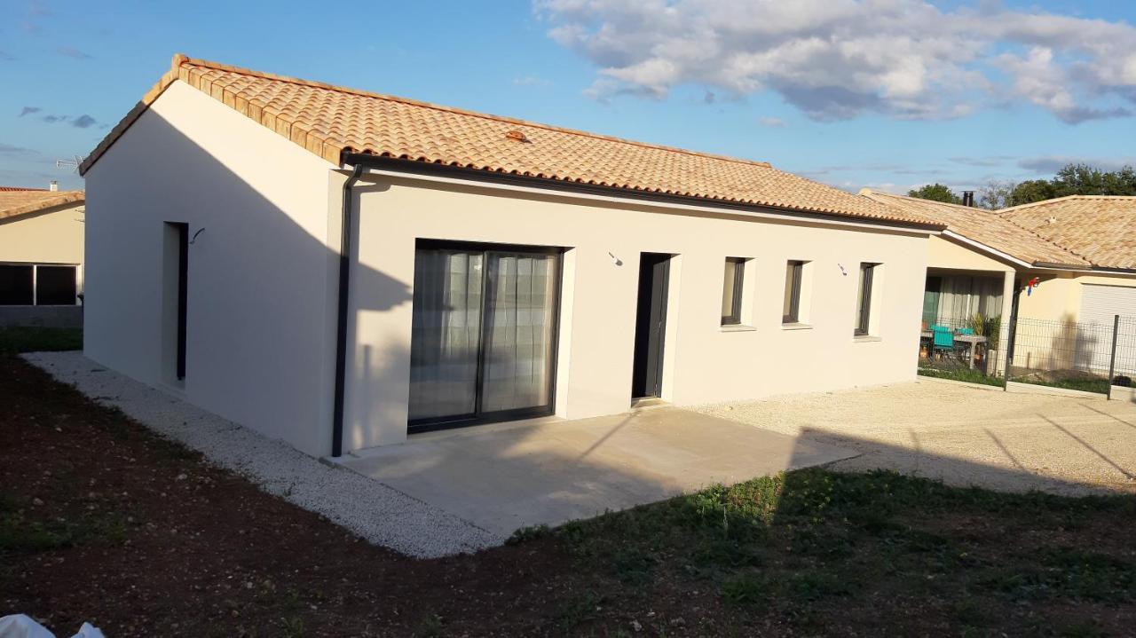 Maison Entiere Moderne Tout Confort De 92M² Angouleme Exterior photo