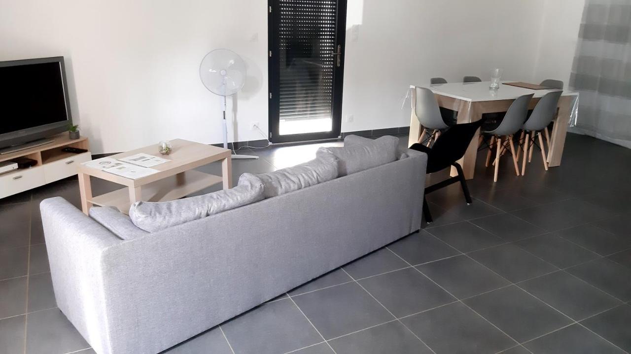Maison Entiere Moderne Tout Confort De 92M² Angouleme Exterior photo